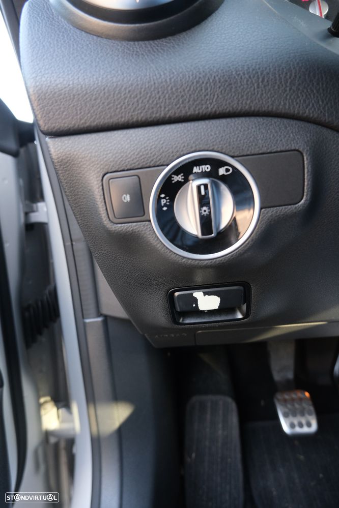 Mercedes-Benz CLA 180 CDI - 24