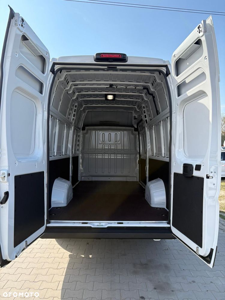 Toyota Proace Max - 11