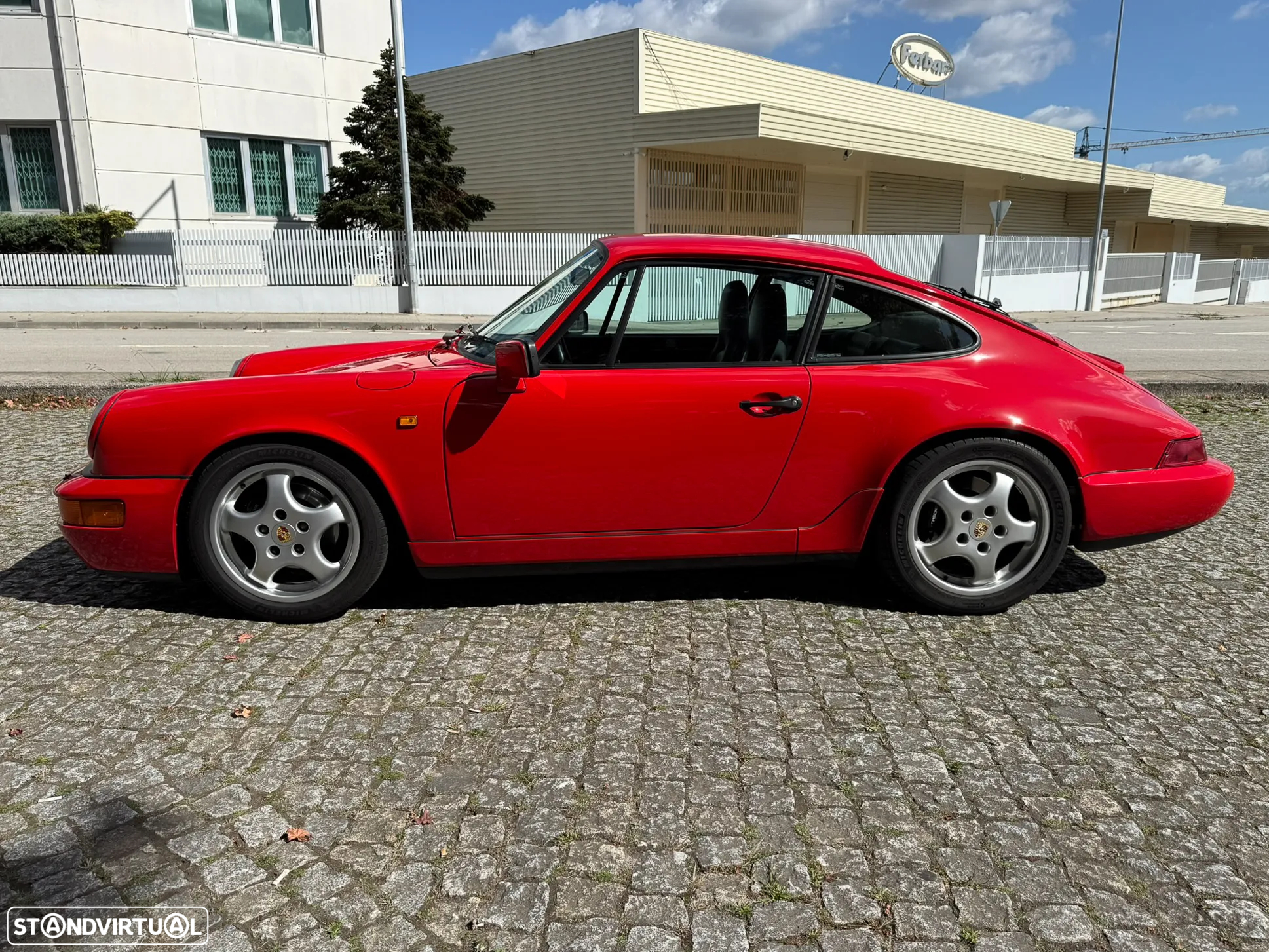 Porsche 911 (964) Coupé 3.6 Carrera 4 - 4