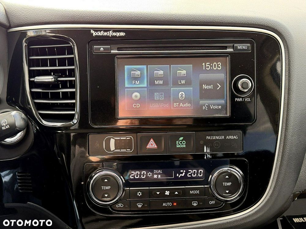 Mitsubishi Outlander - 22