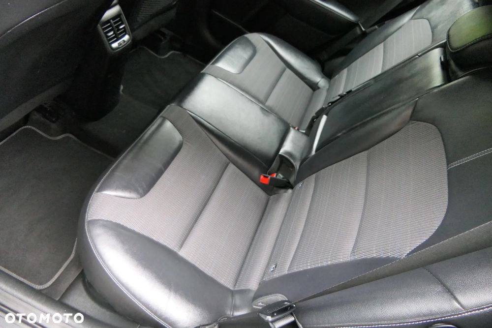Kia Niro 1.6 GDI HEV 2WD OPF Edition 7 - 21