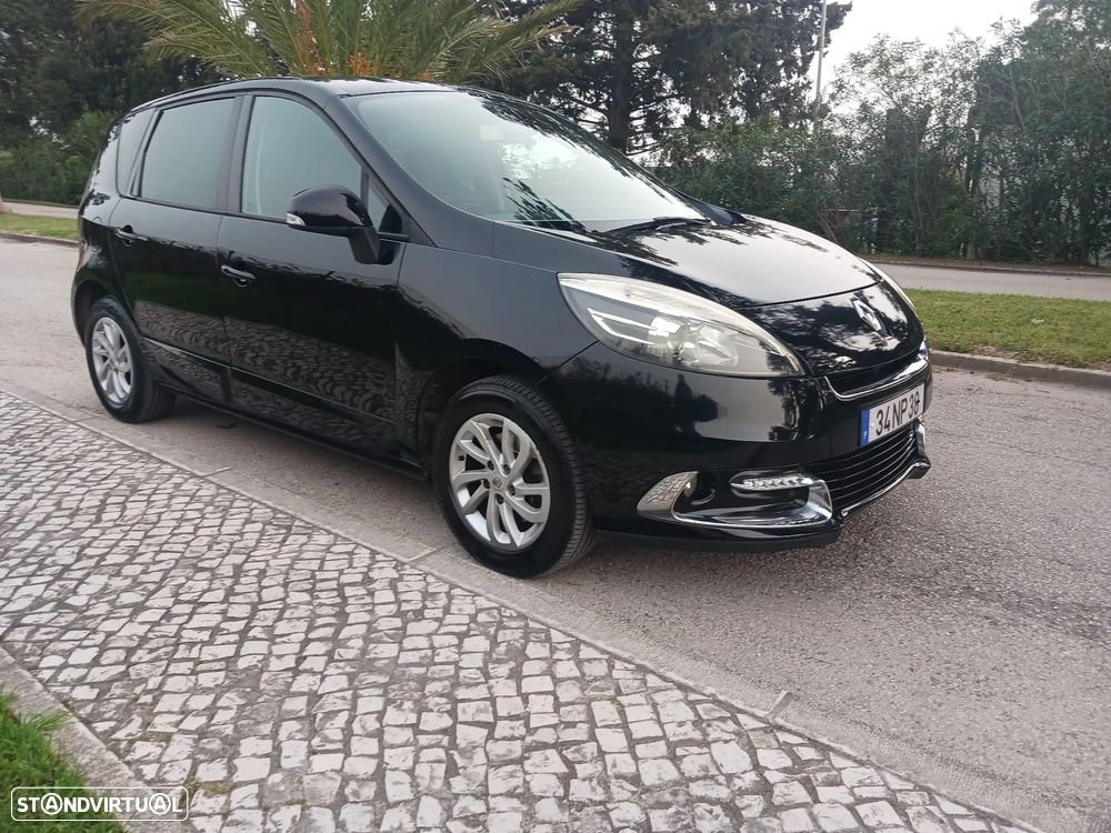 Renault Scénic 1.5 dCi Sport SS - 11