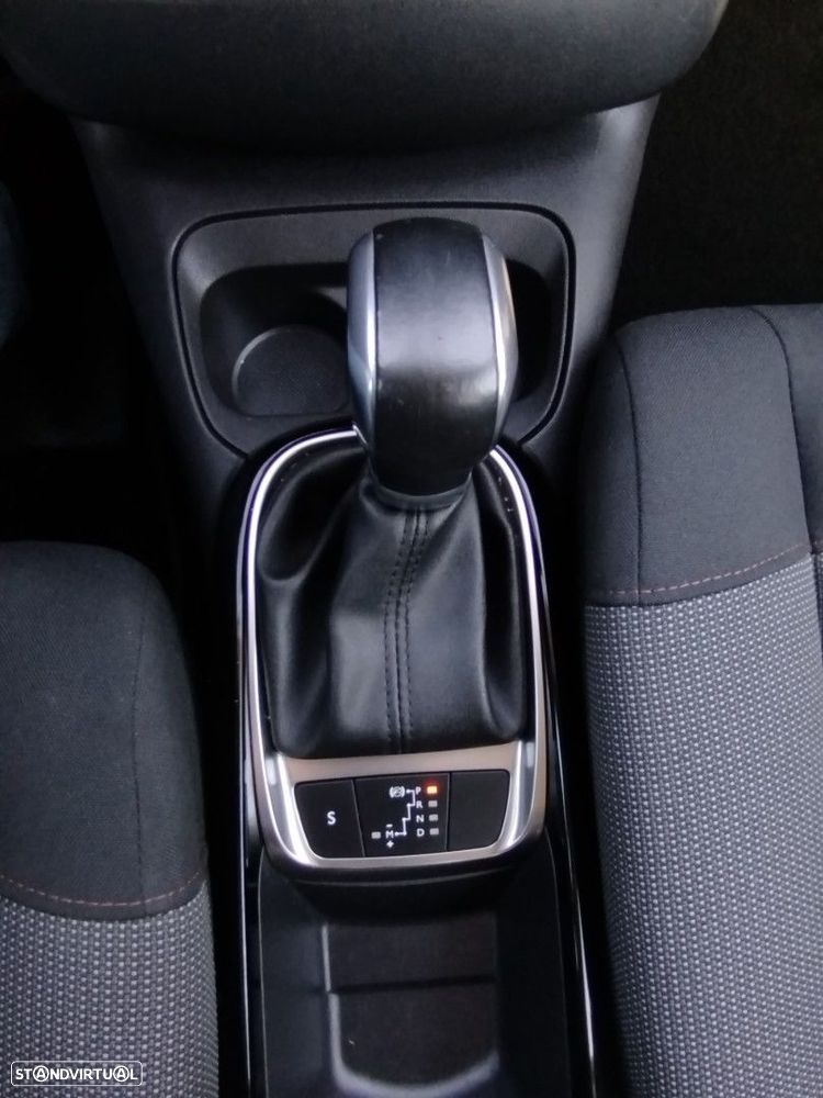 Citroën C4 Cactus 1.2 PureTech Feel EAT6 - 4