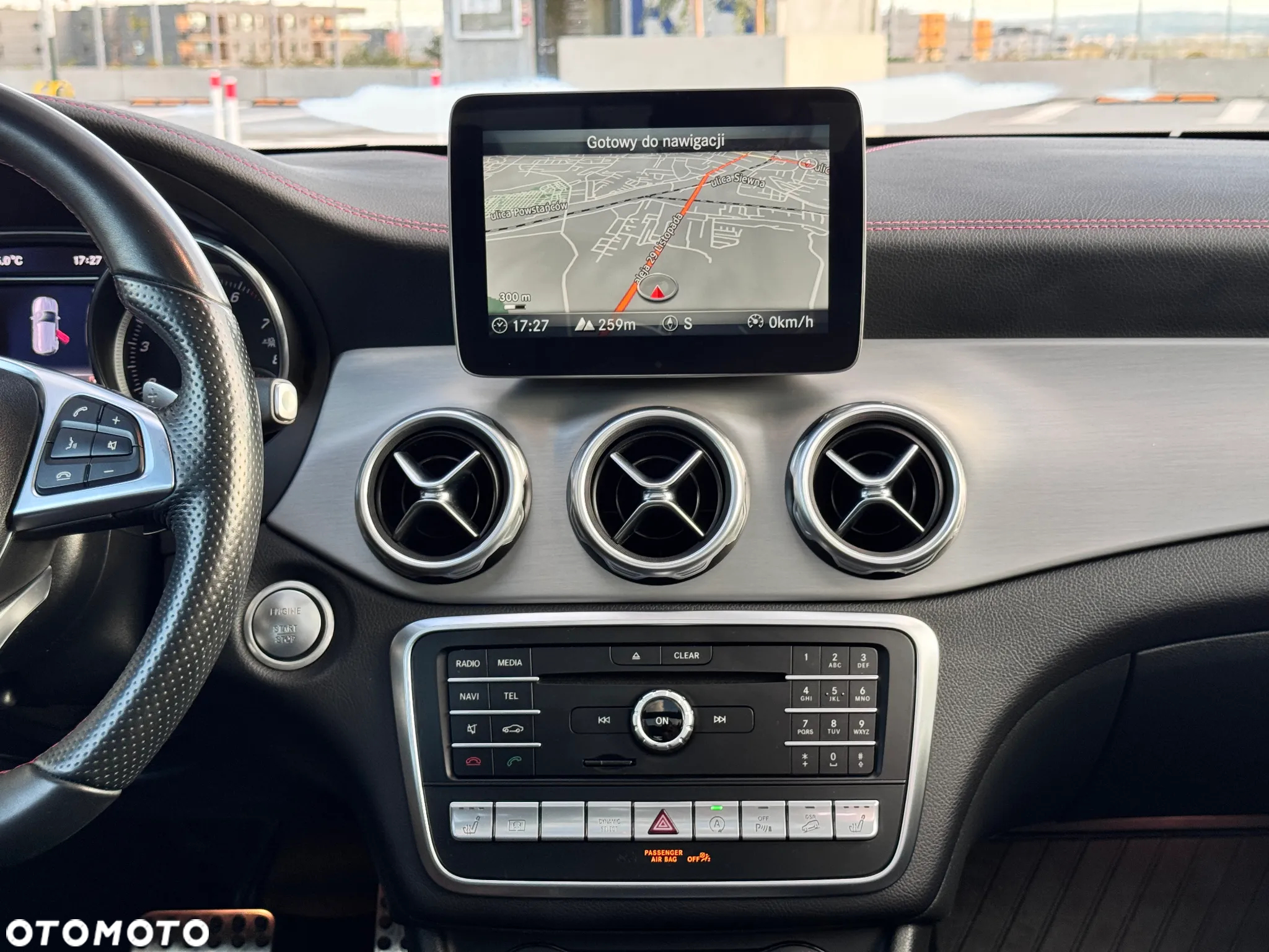 Mercedes-Benz GLA 220 4-Matic AMG Line - 34