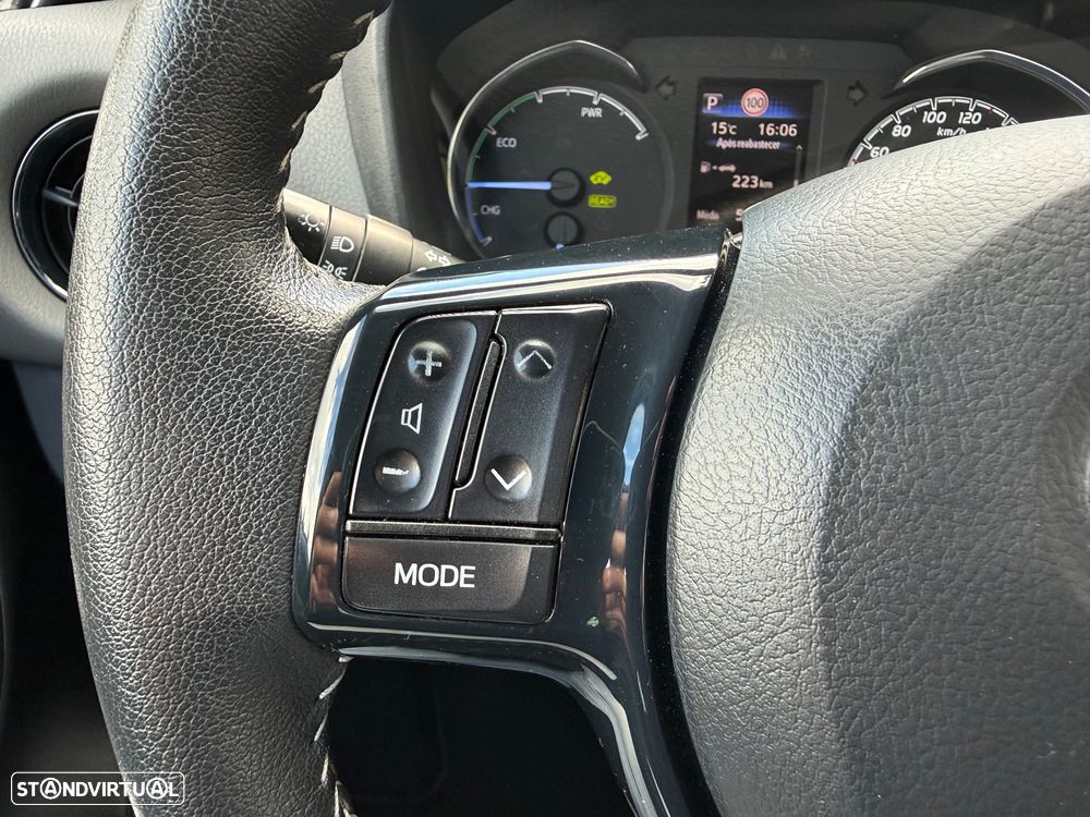 Toyota Yaris 1.5 HSD Comfort+P.Style - 21