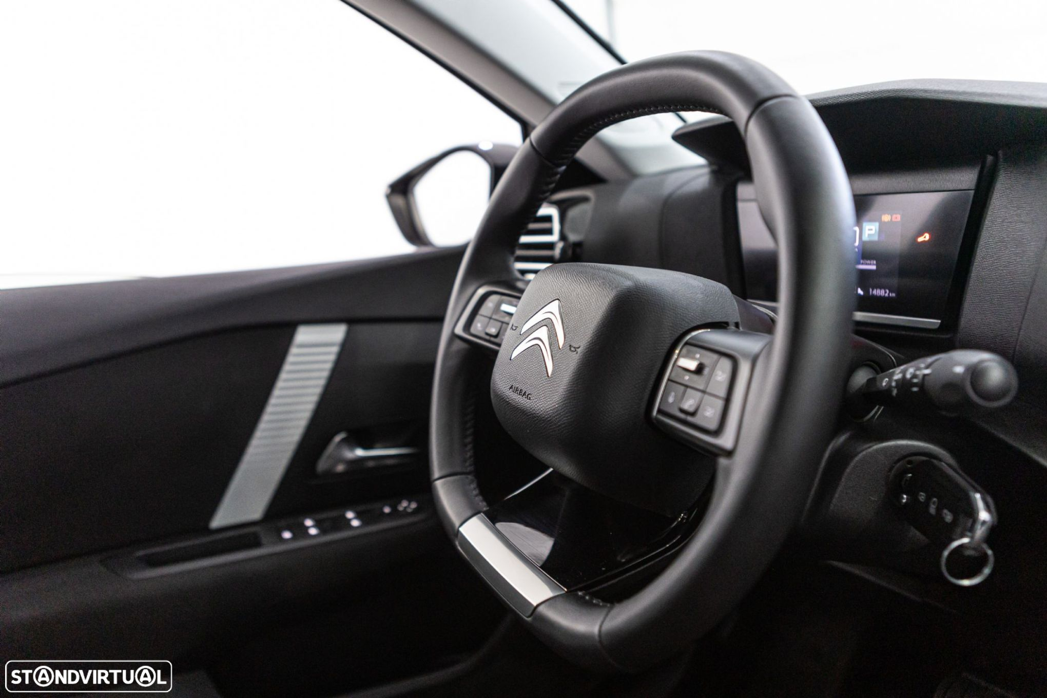 Citroën e-C4 50 kWh YOU - 25