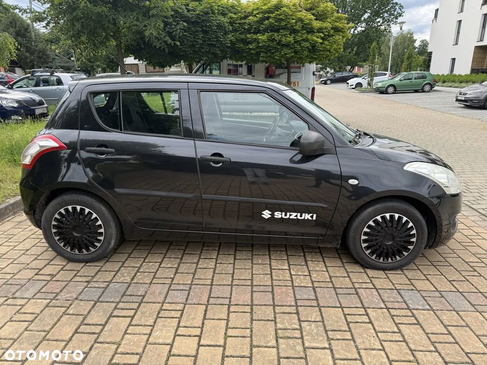 Suzuki Swift 1.2 Club - 8