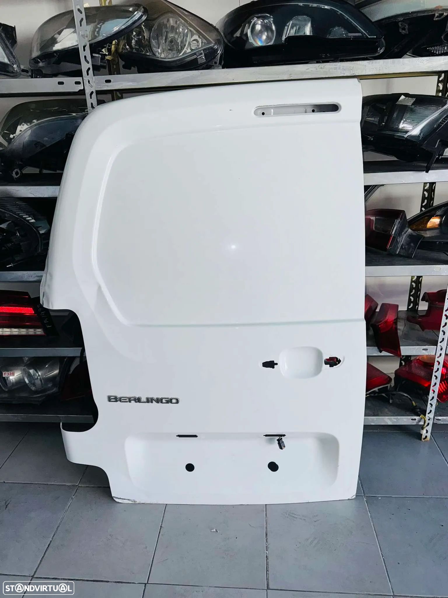 Porta Trás Esquerda Peugeot Partner / Citroen Berlingo - 2016 / 2018 - 1