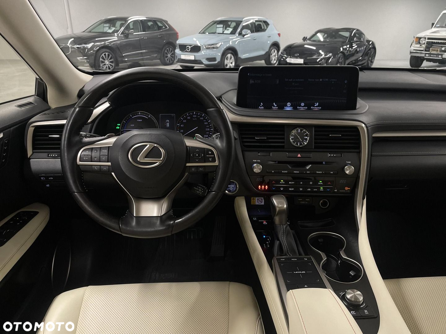 Lexus RX - 18