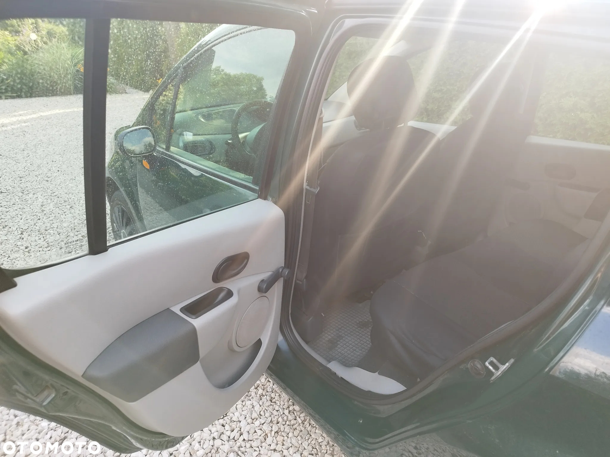Renault Modus 1.5 dCi Confort Authentique - 4