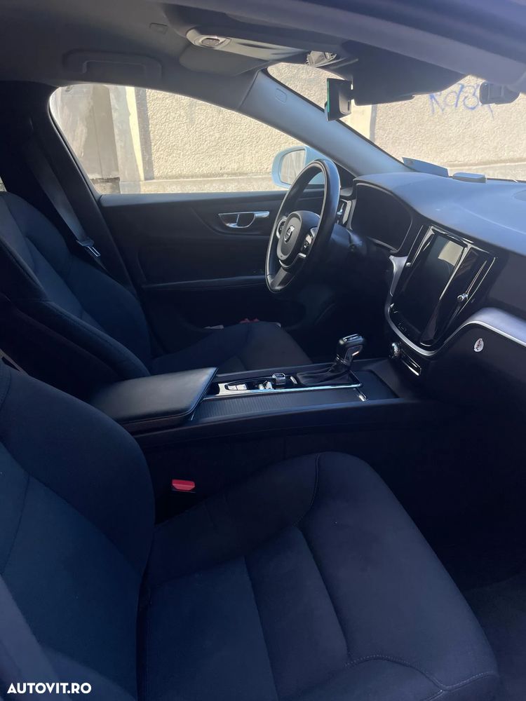 Volvo V60 D4 Geartronic Momentum Pro - 14