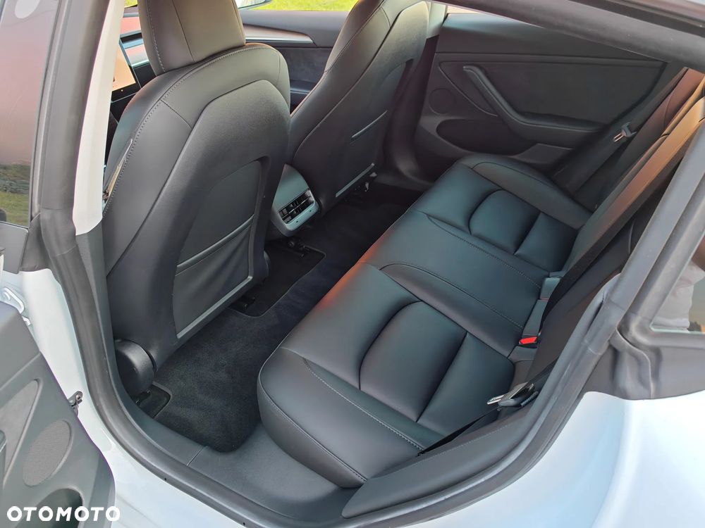 Tesla Model 3 RWD Hinterradantrieb - 39