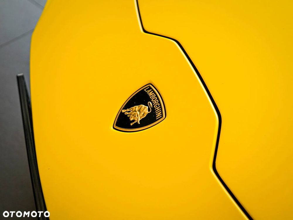 Lamborghini Huracan EVO - 7