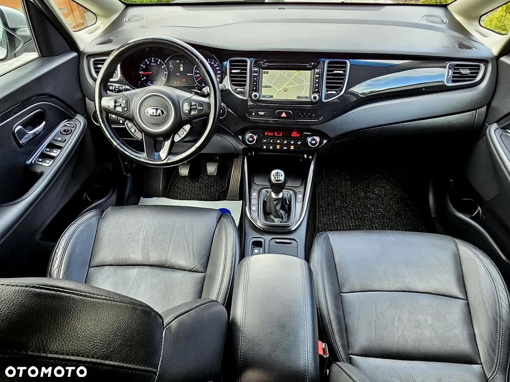 Kia Carens 1.6 CVVT Vision - 20