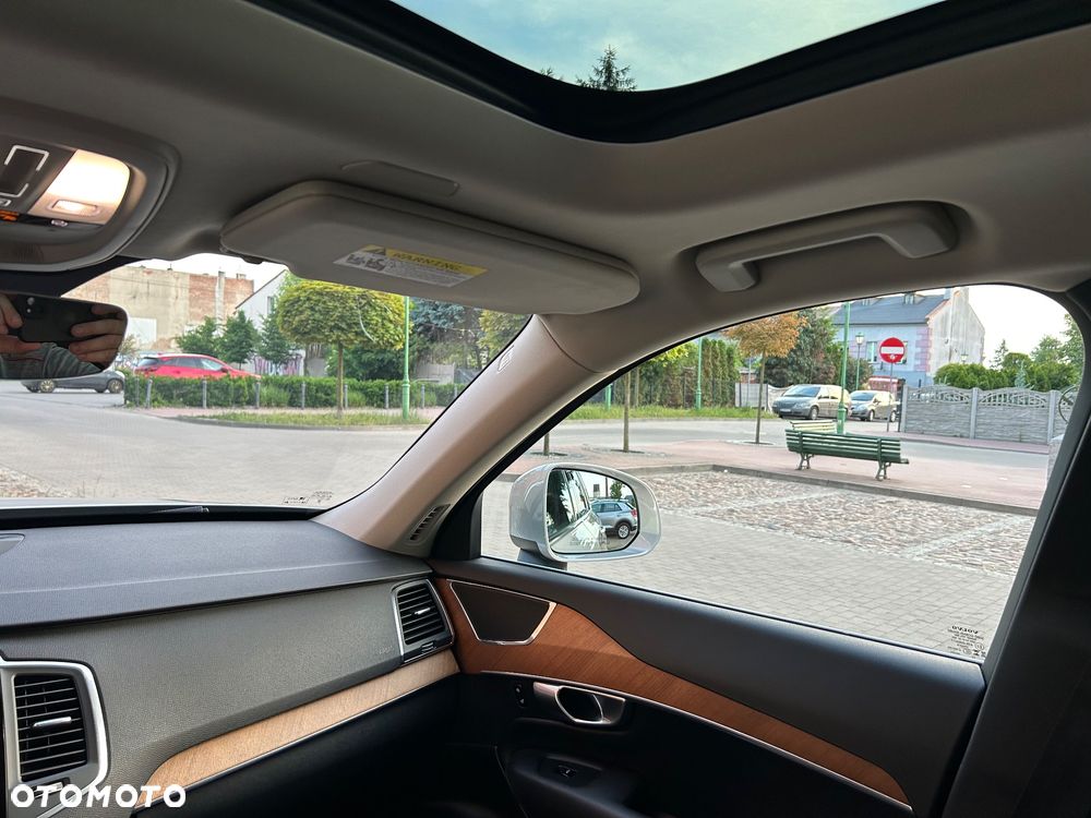 Volvo XC 90 - 14