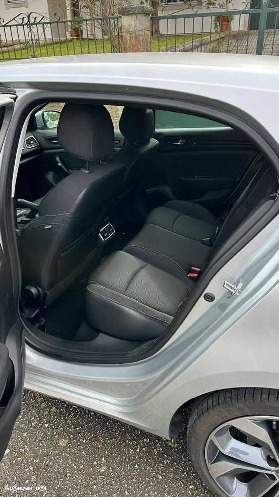 Renault Mégane 1.5 dCi Zen - 10