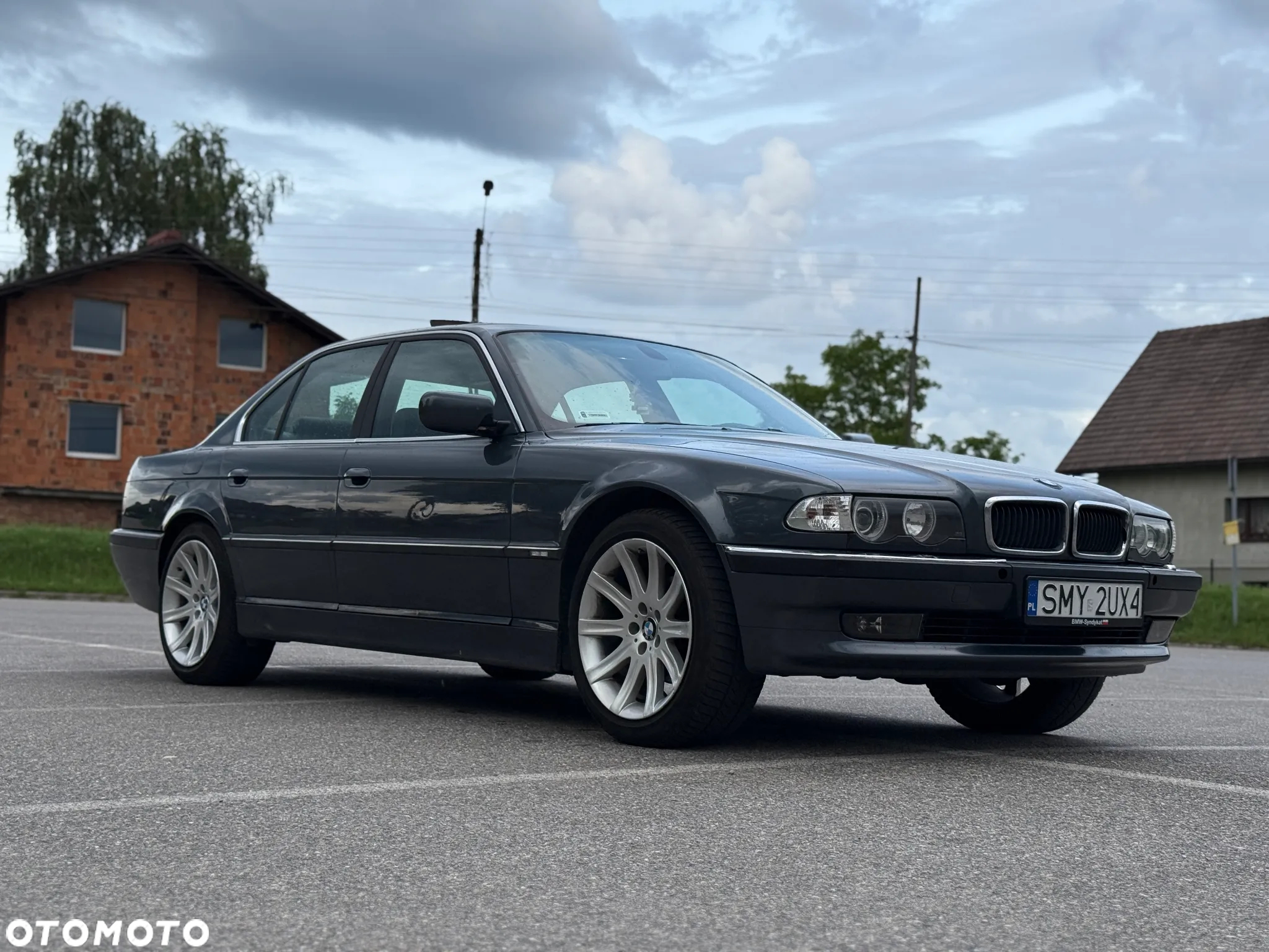 BMW Seria 7 728i L - 2