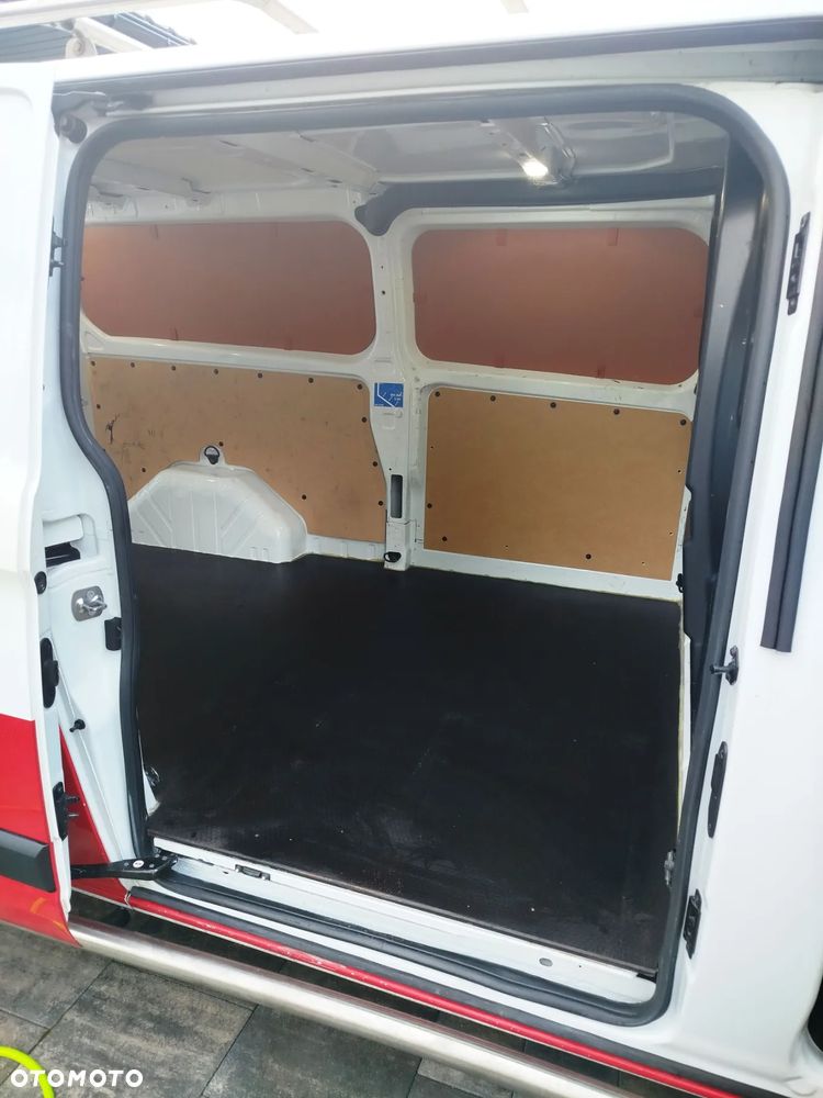 Ford TRANSIT CUSTOM - 10