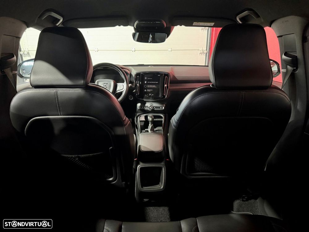 Volvo XC 40 2.0 D3 R-Design - 35