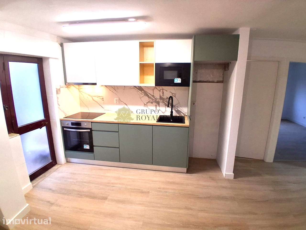 Apartamento T2 Renovado com Varanda e Elevador em Rio Tinto - Grande imagem: 5/27