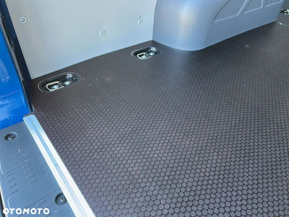 Volkswagen Crafter 35 Brygadówka/Fugron/AUTOMAT/L4H3, 2.0BiTDI 177KM, 4490mm, Wysoki dach, r.o. 4490 - 15