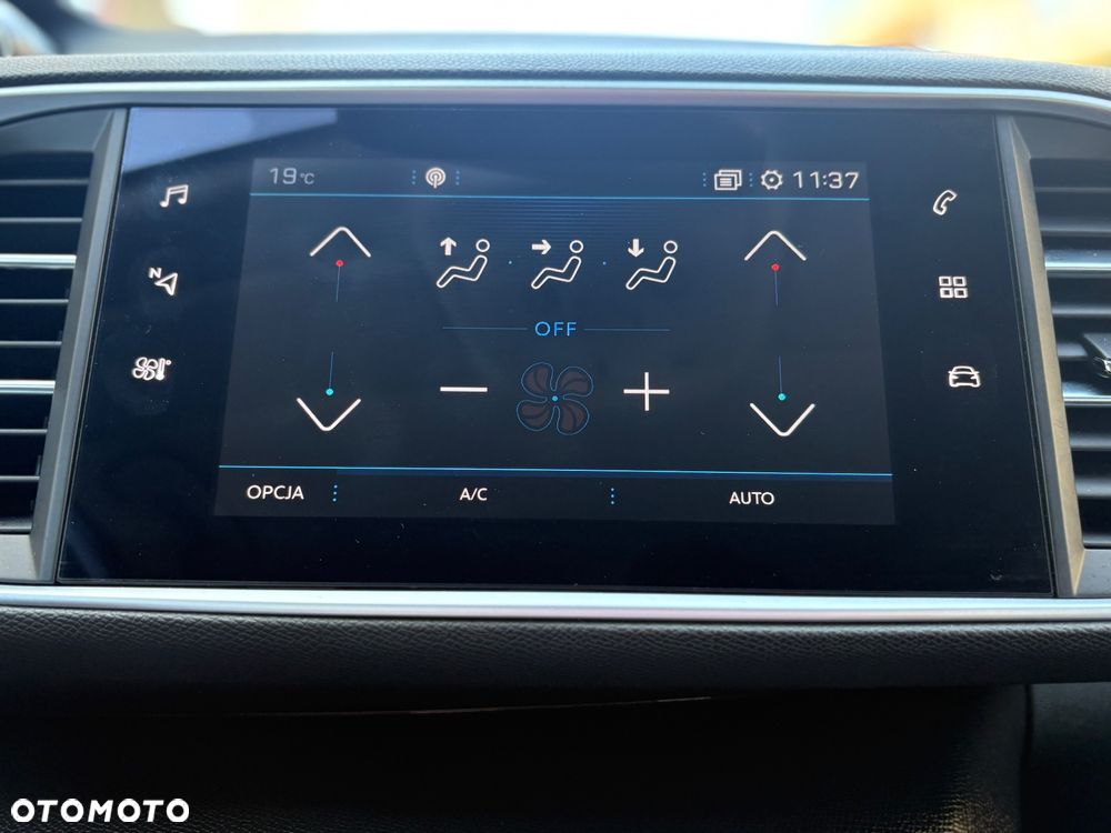 Peugeot 308 1.5 BlueHDi Allure Pack S&S - 20