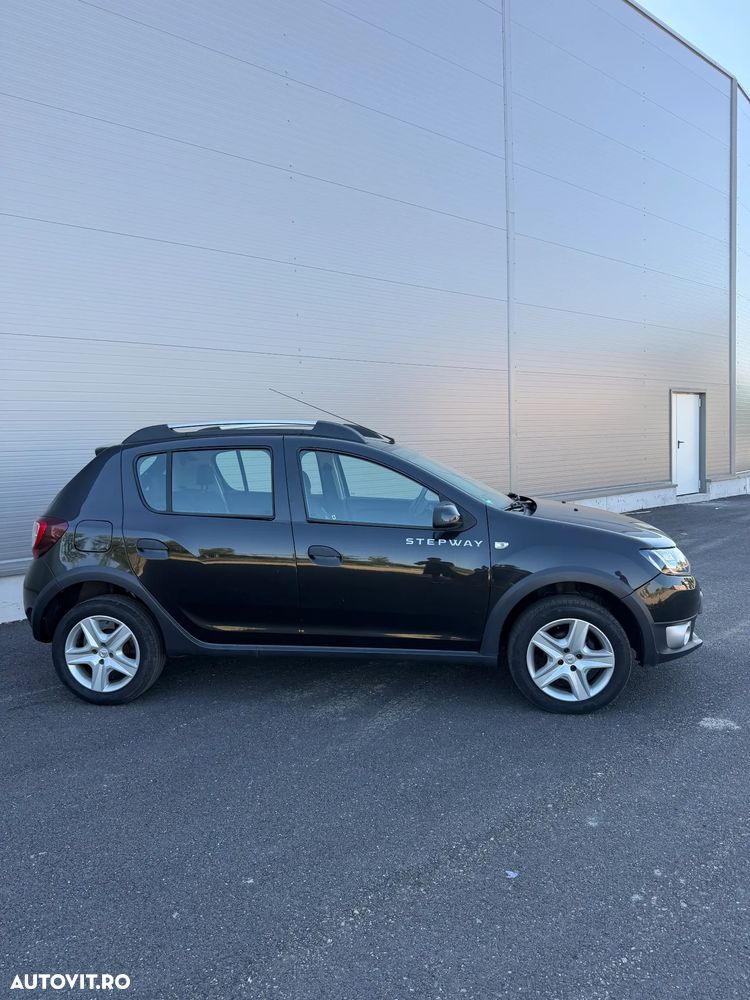 Dacia Sandero Stepway TCe 90 Prestige - 5