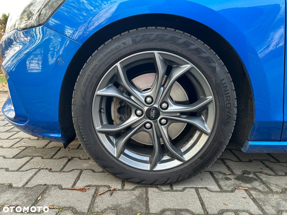 Ford Focus 1.5 EcoBoost ST-Line - 7