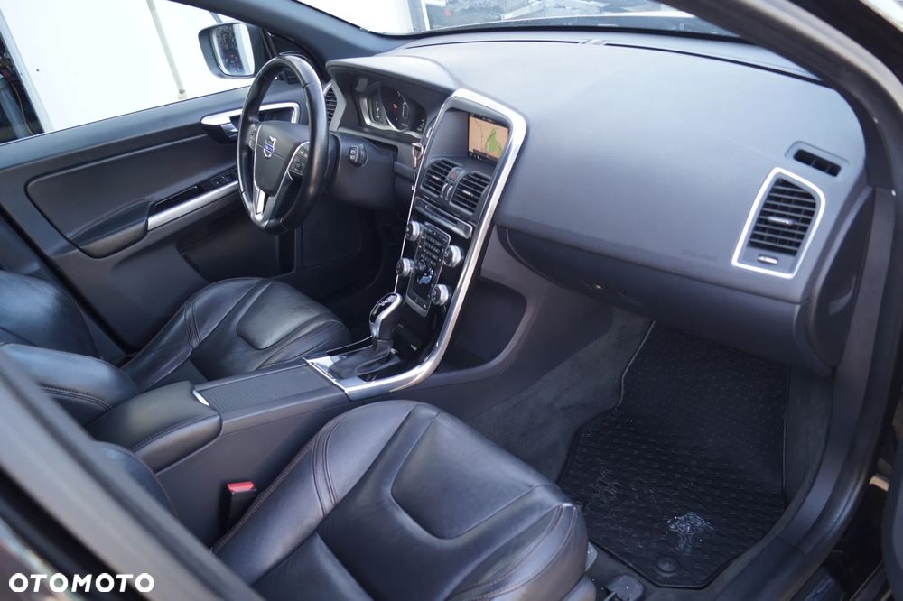 Volvo XC 60 - 28