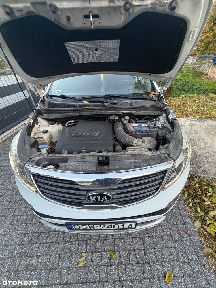 Kia Sportage 2.0 CRDI 4WD Automatik Vision - 9