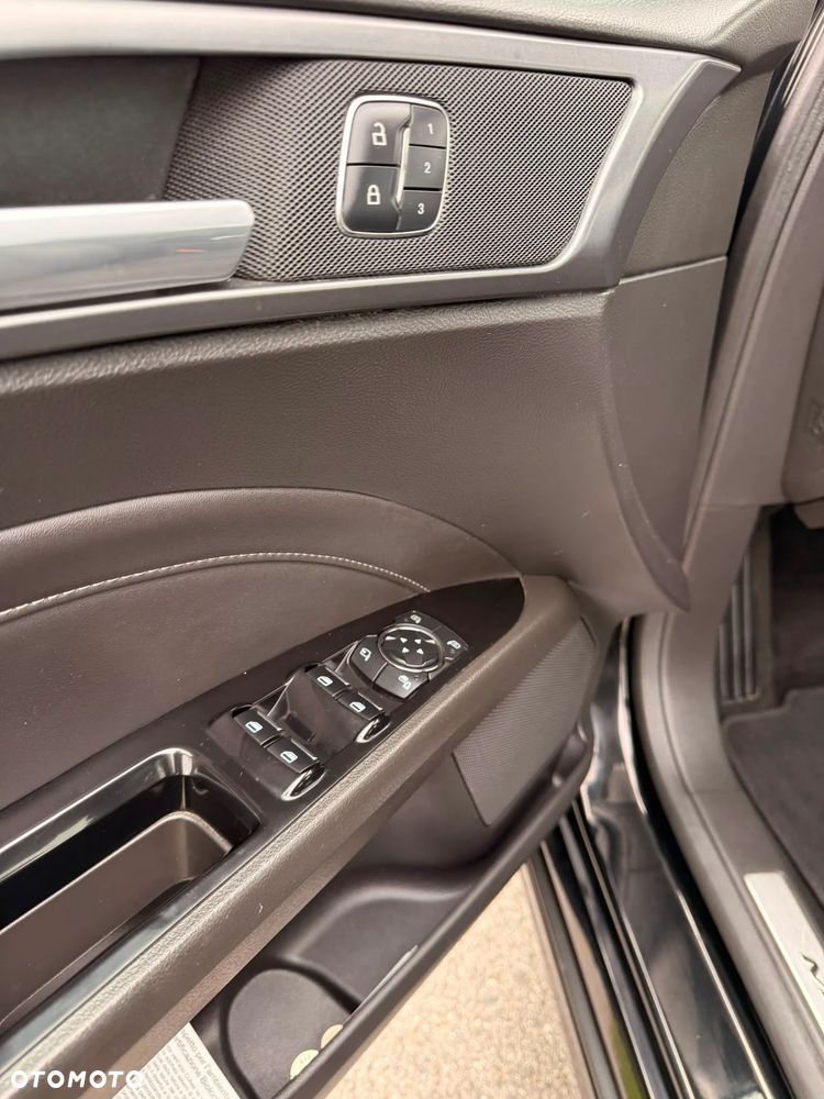 Ford Mondeo 2.0 TDCi STart-Stopp PowerShift-Aut Titanium - 15