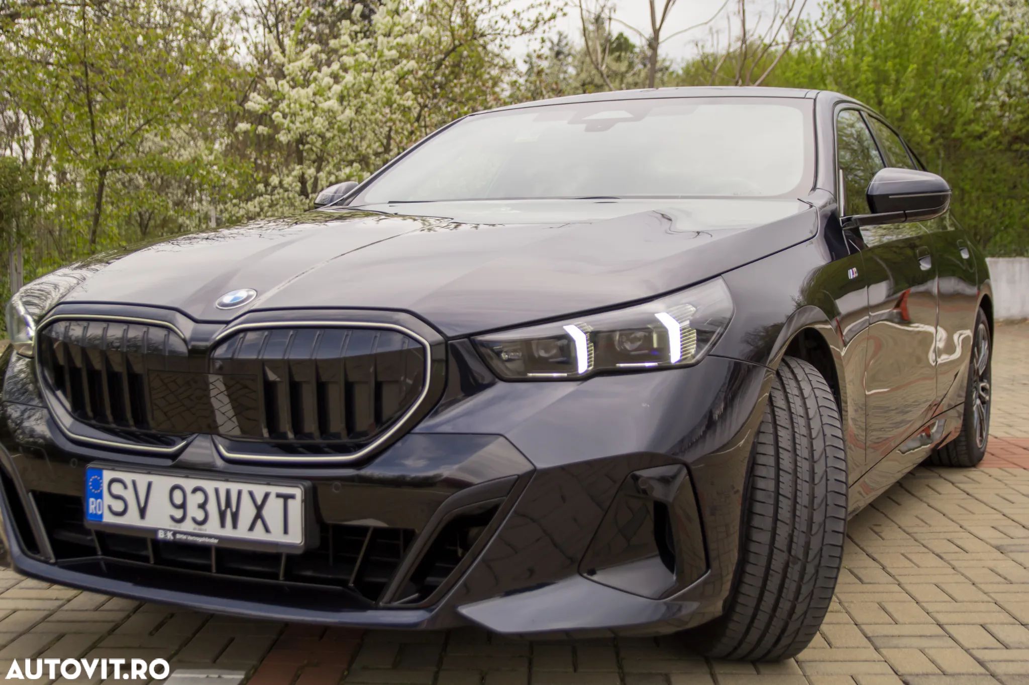 BMW Seria 5 520i Aut. - 1