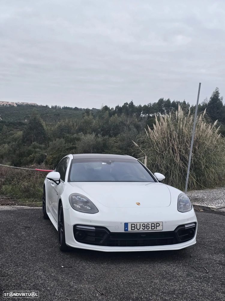 Porsche Panamera Sport Turismo Turbo S E-Hybrid - 2