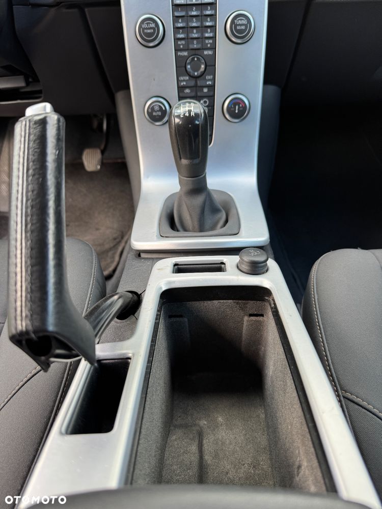 Volvo V50 2.0 - 12