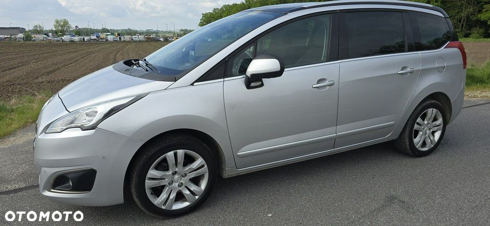 Peugeot 5008 - 4