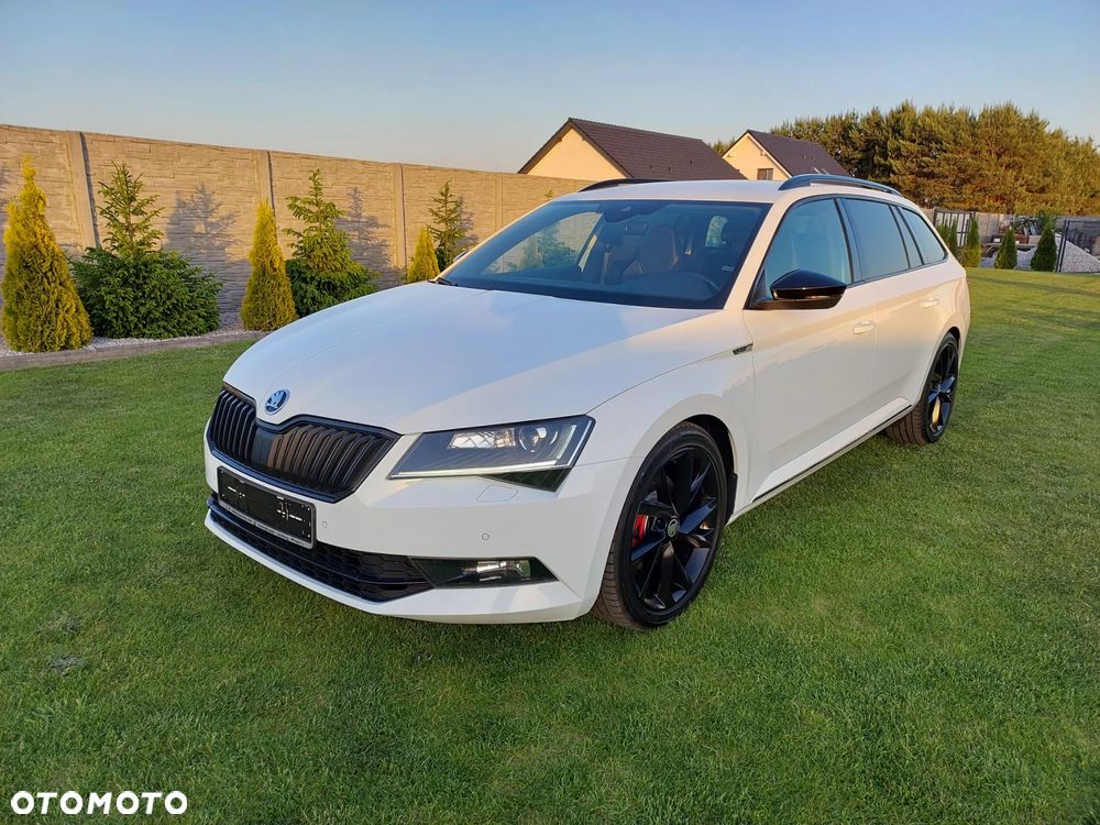 Skoda Superb 2.0 TDI Sportline DSG - 29