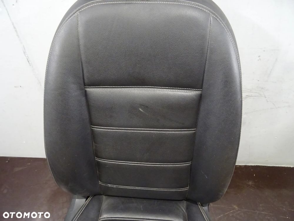 FORD KUGA MK1 08-13 2.0 TDCI 140KM FOTEL PRAWY LEWY PRZÓD PRZEDNI - 2