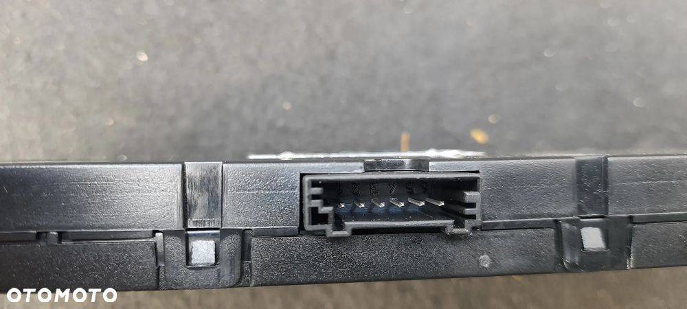 Bmw X1 E84 Światło stop , lampy tył w klapę Narożne w błotnik 03425500 03424500Wzmacniacz antenowy  Zderzak tył Parktronik b09 Marrakeschbraun metallic - 23