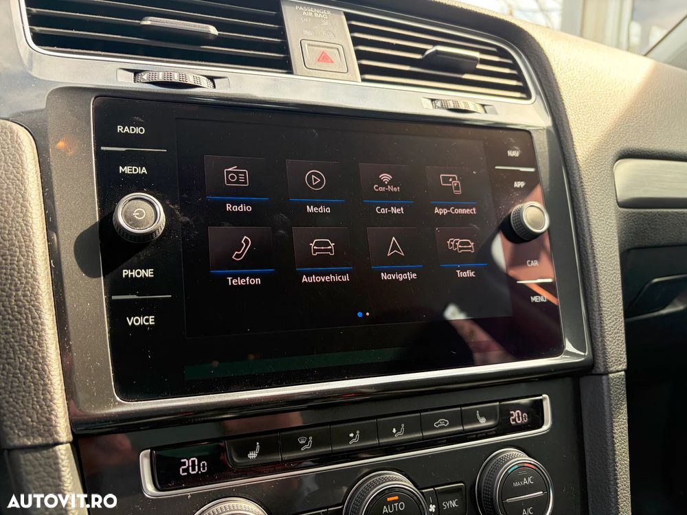 Volkswagen Golf 1.0 TSI Comfortline - 16