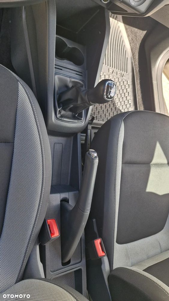 Skoda Fabia 1.0 Ambition - 17
