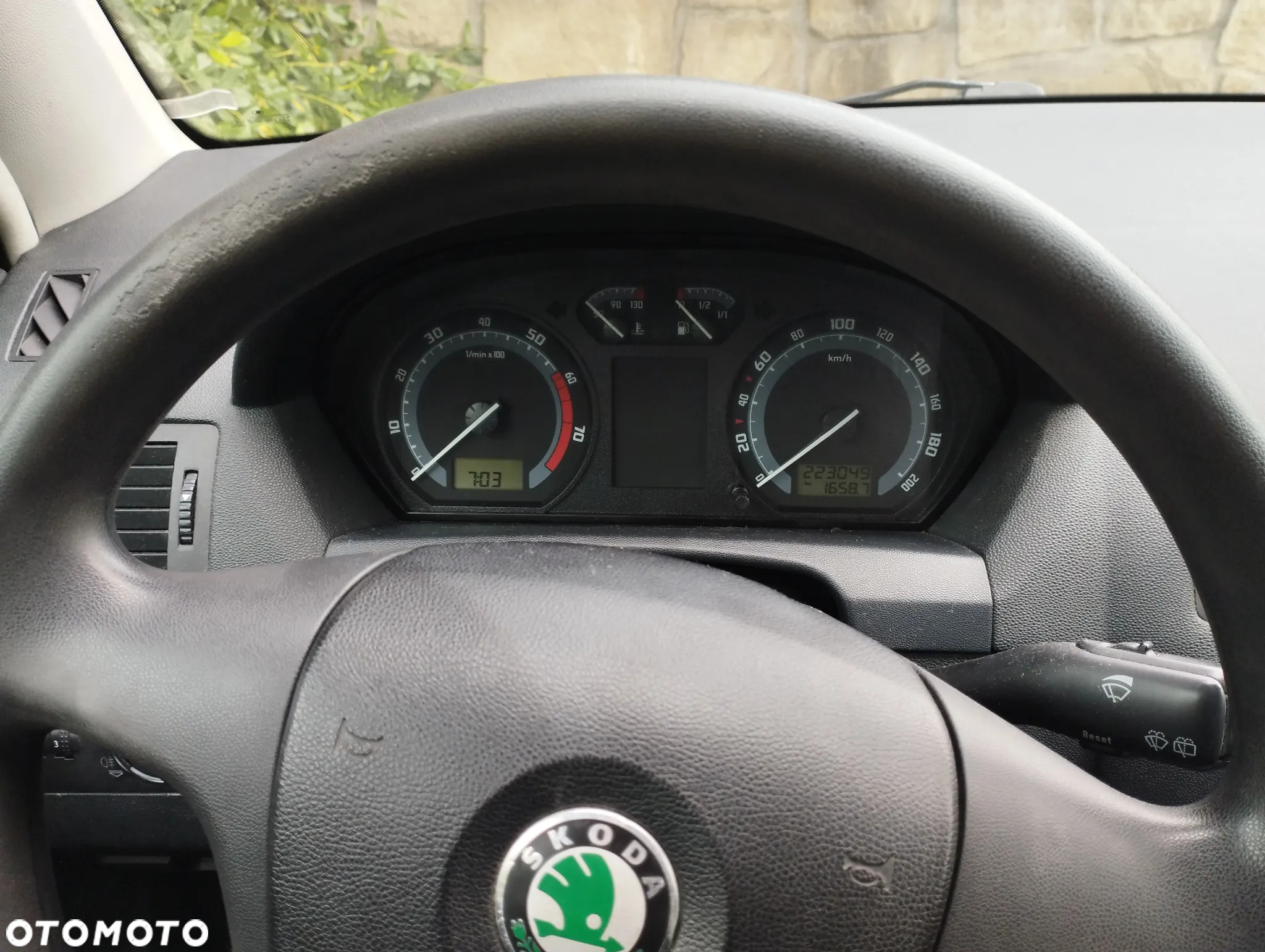 Skoda Fabia 1.4 16V Ambiente - 5