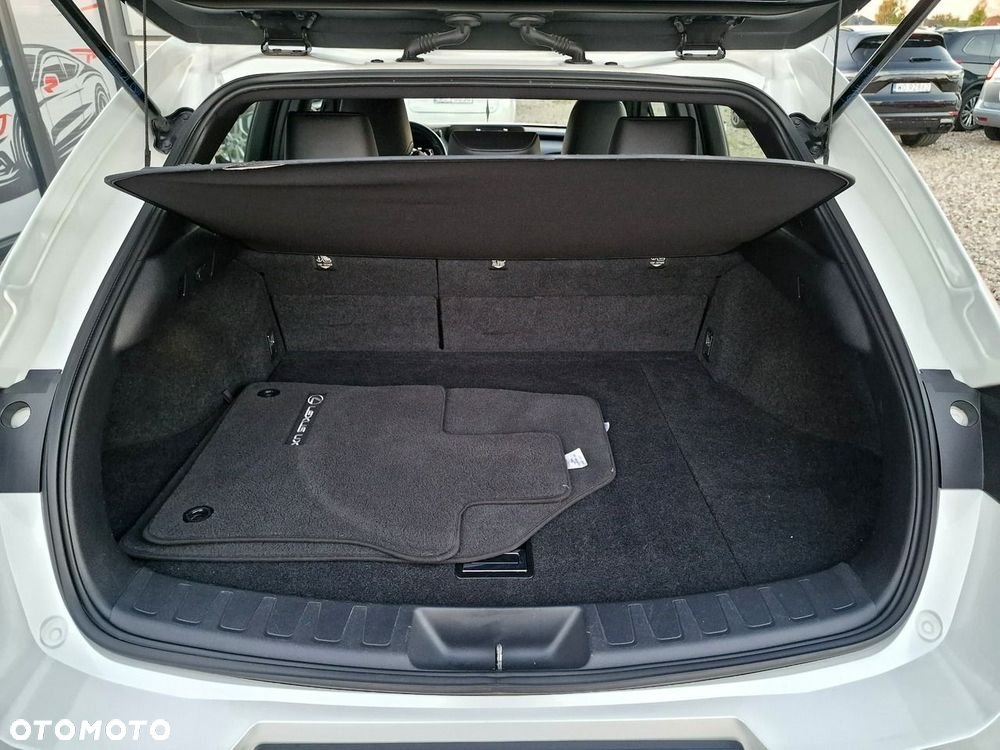 Lexus UX - 34