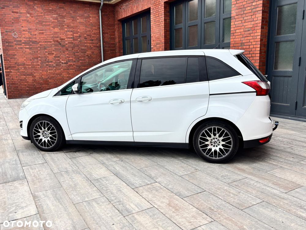 Ford Grand C-MAX - 5