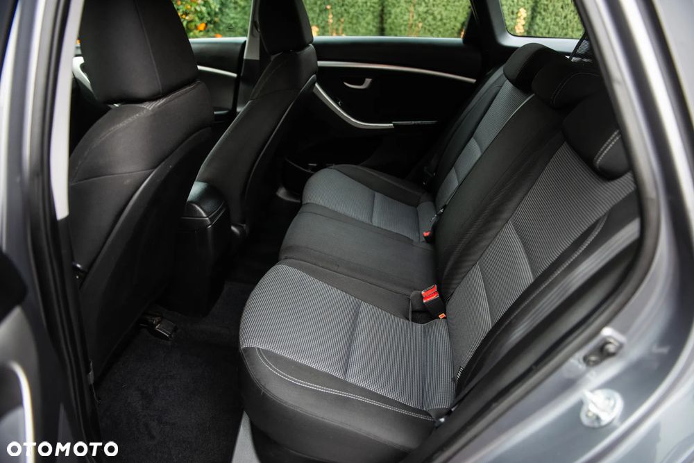 Hyundai i30 1.4 CRDi Premium - 22