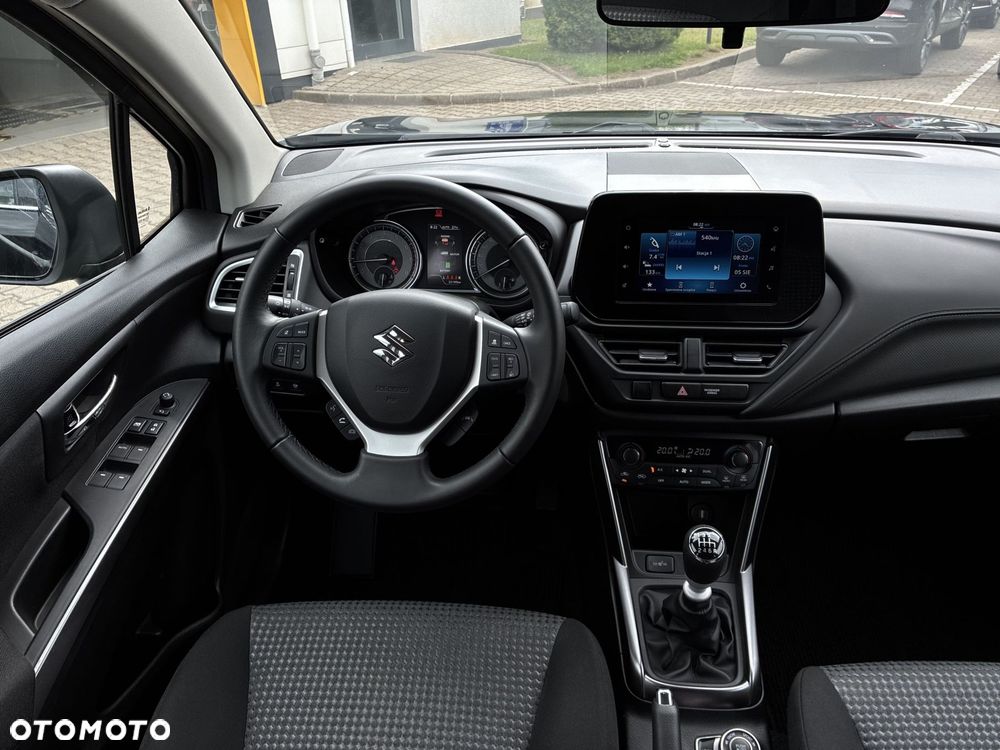 Suzuki S-Cross 1.4 SHVS Premium 4WD - 15
