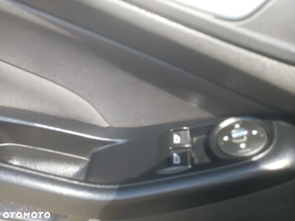 Ford Fiesta 1.25 Titanium EU5 - 22