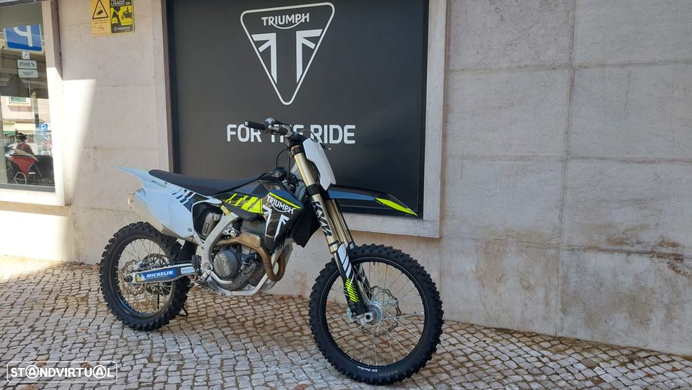 Triumph T TF 250-X - 3
