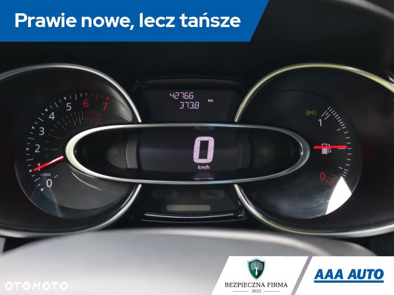 Renault Clio - 12