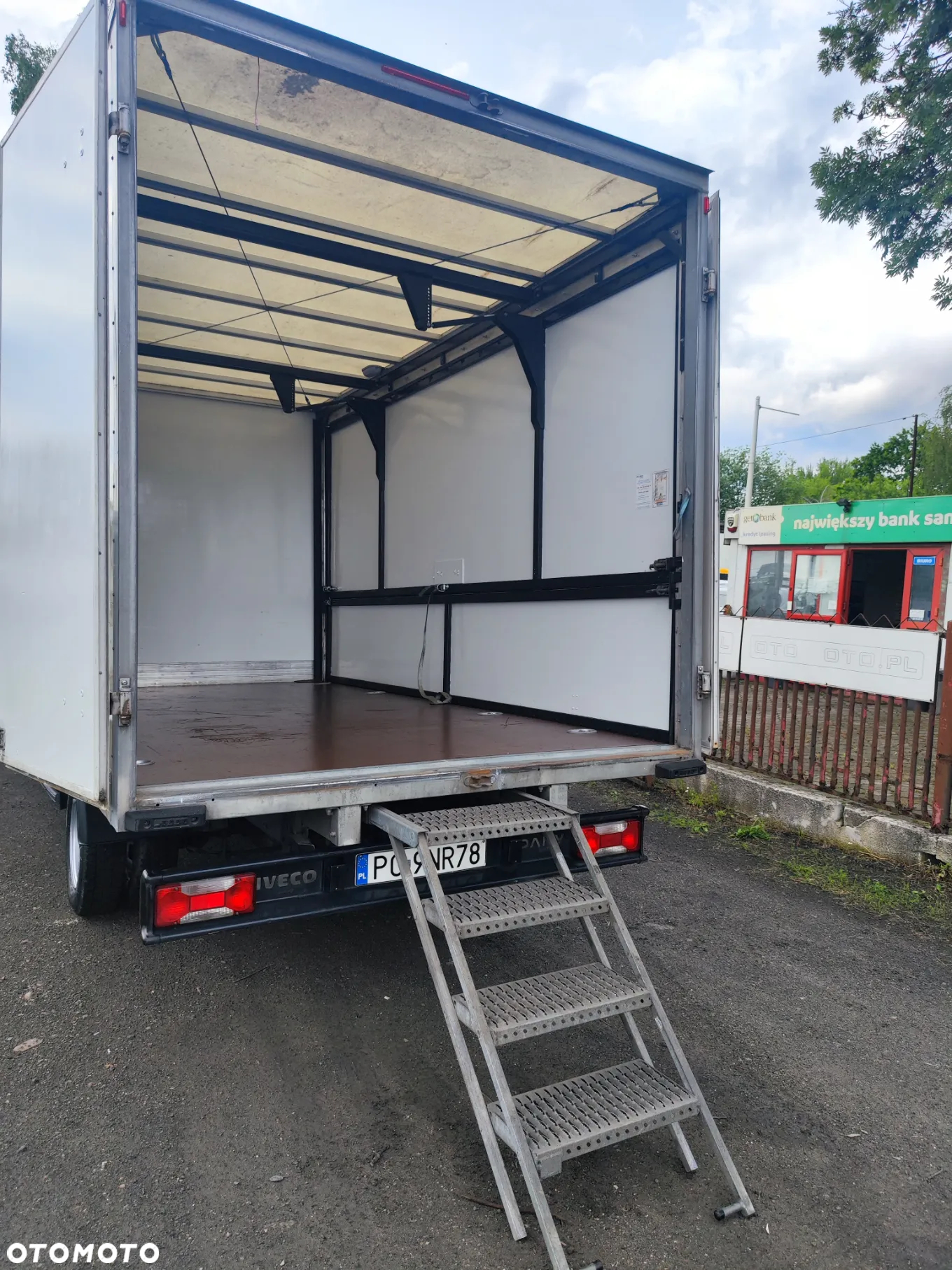 Iveco Daily 35C16 - 12