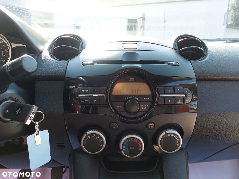 Mazda 2 1.3 MZR Active - 22